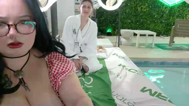 Gallery image thumbnail from Blov3's myfreecams stream on, 05/21/2026, 08:35 image 4 of 20