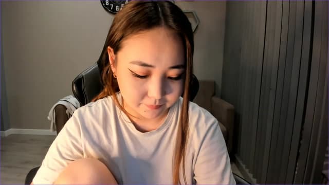 Gallery image thumbnail from Borra's myfreecams stream on, 11/23/2022, 07:17 image 5 of 20