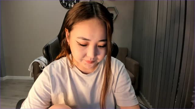 Gallery image thumbnail from Borra's myfreecams stream on, 11/23/2022, 07:17 image 4 of 20