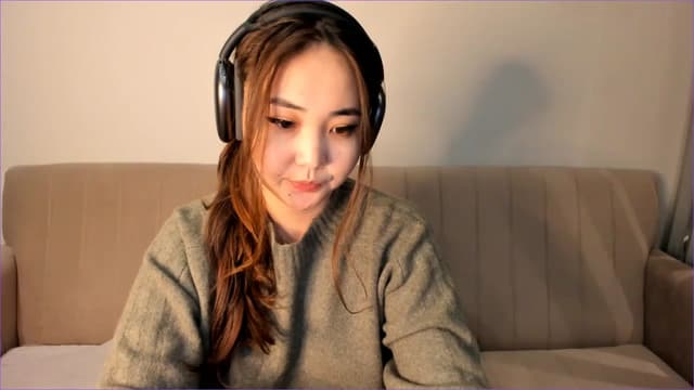 Gallery image thumbnail from Borra's myfreecams stream on, 11/24/2022, 08:46 image 4 of 20