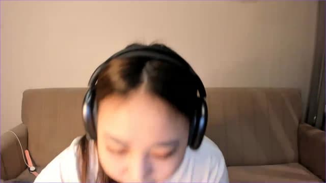 Gallery image thumbnail from Borra's myfreecams stream on, 11/25/2022, 04:25 image 8 of 20