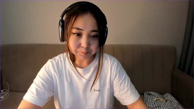 Gallery image thumbnail from Borra's myfreecams stream on, 11/26/2022, 08:41 image 17 of 20