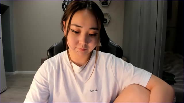 Gallery image thumbnail from Borra's myfreecams stream on, 11/26/2022, 08:41 image 20 of 20
