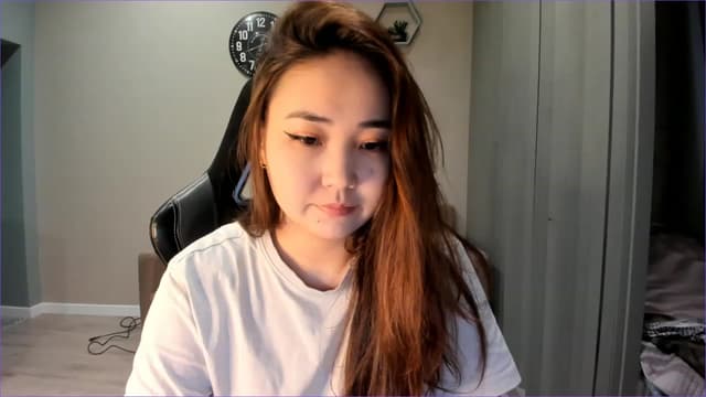 Gallery image thumbnail from Borra's myfreecams stream on, 11/27/2022, 04:41 image 5 of 20