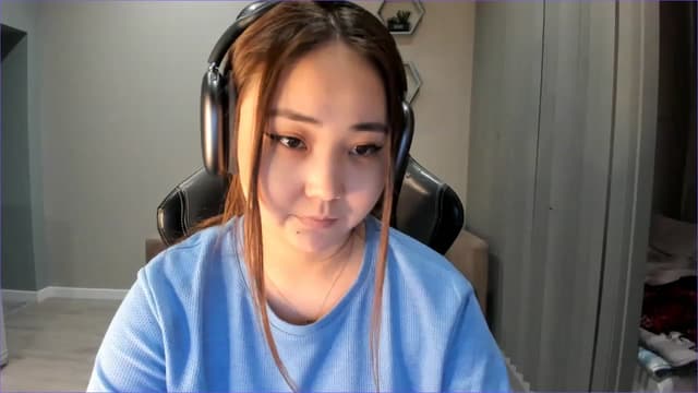 Gallery image thumbnail from Borra's myfreecams stream on, 11/29/2022, 07:19 image 15 of 20