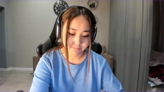 Gallery image thumbnail from Borra's myfreecams stream on, 11/29/2022, 07:19 image 14 of 20