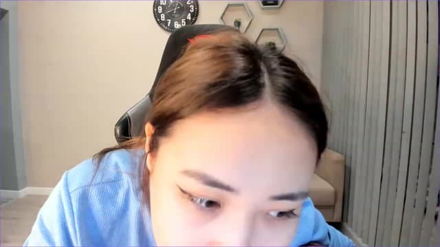 Gallery image thumbnail from Borra's myfreecams stream on, 11/29/2022, 09:08 image 9 of 20