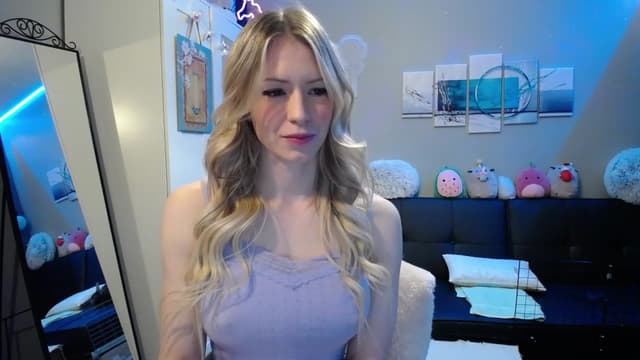 Gallery image thumbnail from Bridg's myfreecams stream on, 05/31/2023, 09:46 image 10 of 20