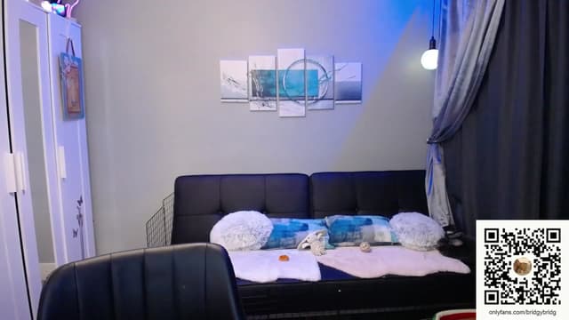 Gallery image thumbnail from Bridg's myfreecams stream on, 07/30/2023, 09:57 image 14 of 20