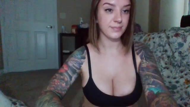Gallery image thumbnail from BrookeLoveXXX's myfreecams stream on, 05/14/2024, 18:20 image 5 of 20