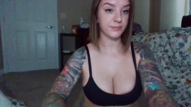Gallery image thumbnail from BrookeLoveXXX's myfreecams stream on, 05/14/2024, 18:20 image 6 of 20