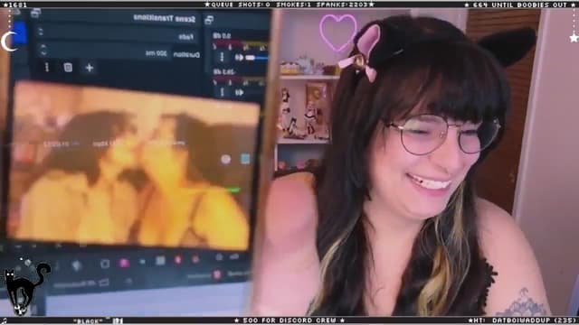 Gallery image thumbnail from Cat__'s myfreecams stream on, 04/21/2024, 11:46 image 4 of 20