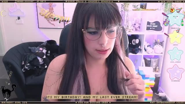 Gallery image thumbnail from Cat__'s myfreecams stream on, 12/08/2024, 04:31 image 15 of 20