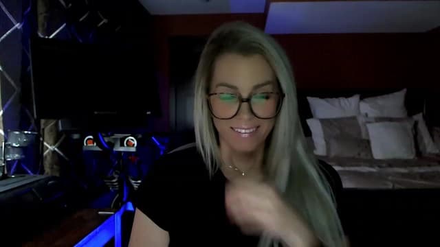 Gallery image thumbnail from Cora9's myfreecams stream on, 02/20/2023, 04:58 image 12 of 20