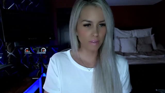 Gallery image thumbnail from Cora9's myfreecams stream on, 05/23/2023, 04:47 image 6 of 20