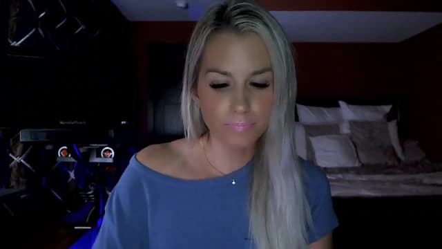 Gallery image thumbnail from Cora9's myfreecams stream on, 09/25/2023, 06:01 image 11 of 20