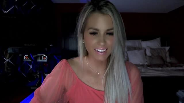 Gallery image thumbnail from Cora9's myfreecams stream on, 10/13/2023, 04:13 image 6 of 20