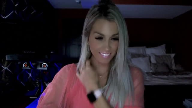 Gallery image thumbnail from Cora9's myfreecams stream on, 10/13/2023, 05:01 image 10 of 20