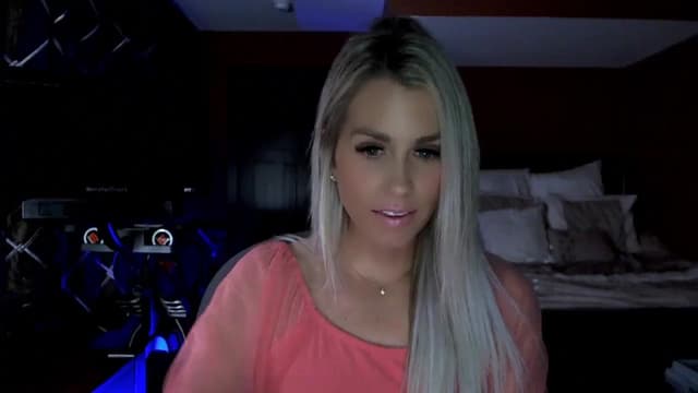 Gallery image thumbnail from Cora9's myfreecams stream on, 10/13/2023, 05:01 image 16 of 20