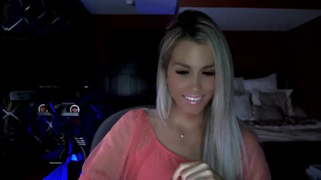 Gallery image thumbnail from Cora9's myfreecams stream on, 10/13/2023, 05:01 image 20 of 20