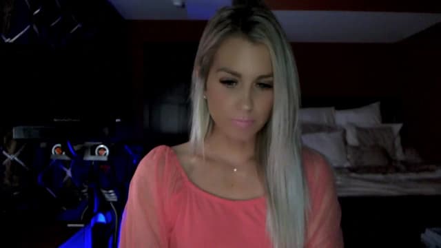 Gallery image thumbnail from Cora9's myfreecams stream on, 10/13/2023, 05:01 image 3 of 20