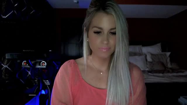 Gallery image thumbnail from Cora9's myfreecams stream on, 10/13/2023, 05:55 image 12 of 20