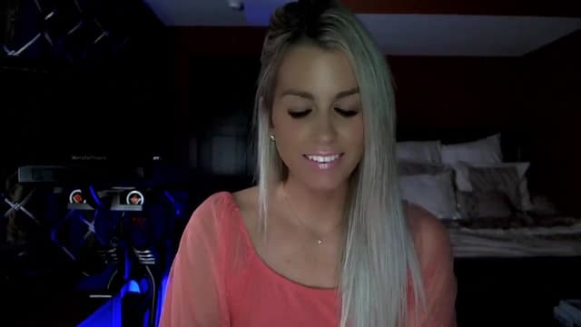 Gallery image thumbnail from Cora9's myfreecams stream on, 10/13/2023, 05:55 image 17 of 20
