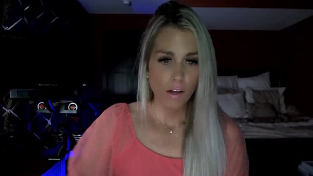 Gallery image thumbnail from Cora9's myfreecams stream on, 10/13/2023, 05:55 image 4 of 20
