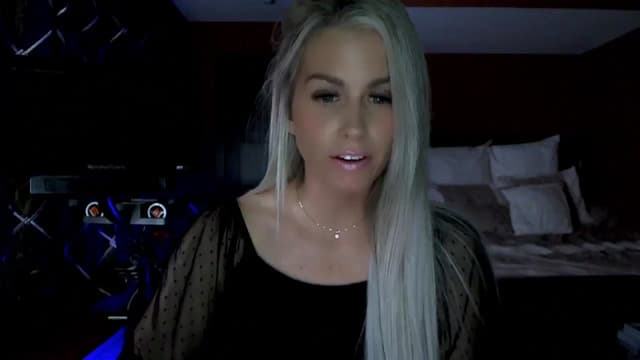 Gallery image thumbnail from Cora9's myfreecams stream on, 10/20/2023, 05:39 image 9 of 20