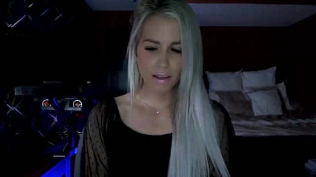 Gallery image thumbnail from Cora9's myfreecams stream on, 10/20/2023, 05:39 image 12 of 20