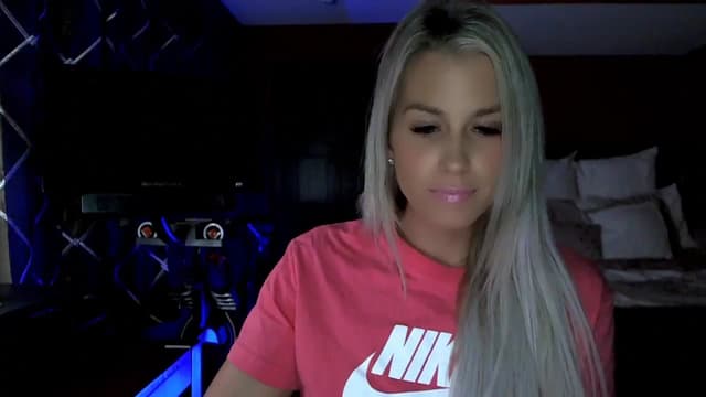Gallery image thumbnail from Cora9's myfreecams stream on, 10/23/2023, 03:52 image 15 of 20