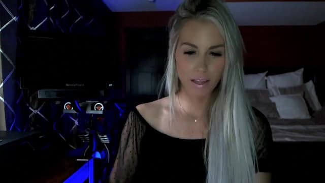 Gallery image thumbnail from Cora9's myfreecams stream on, 10/24/2023, 05:01 image 17 of 20