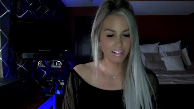 Gallery image thumbnail from Cora9's myfreecams stream on, 10/24/2023, 05:01 image 2 of 20
