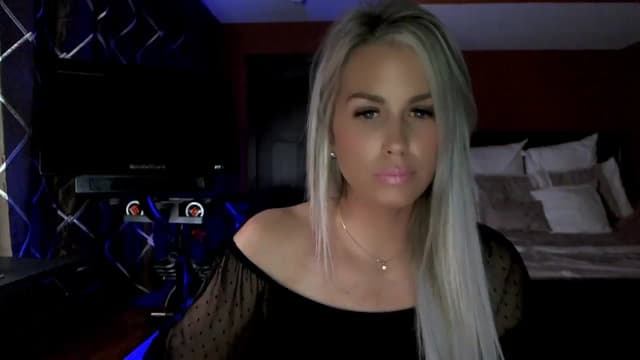 Gallery image thumbnail from Cora9's myfreecams stream on, 10/24/2023, 05:01 image 7 of 20