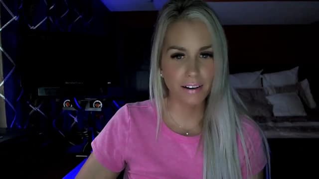 Gallery image thumbnail from Cora9's myfreecams stream on, 10/26/2023, 04:20 image 3 of 20