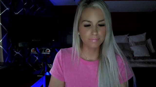 Gallery image thumbnail from Cora9's myfreecams stream on, 10/26/2023, 04:20 image 14 of 20