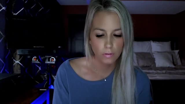 Gallery image thumbnail from Cora9's myfreecams stream on, 10/27/2023, 04:23 image 17 of 20