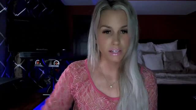 Gallery image thumbnail from Cora9's myfreecams stream on, 10/31/2023, 05:18 image 2 of 20