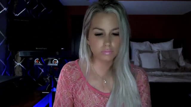 Gallery image thumbnail from Cora9's myfreecams stream on, 10/31/2023, 05:18 image 14 of 20