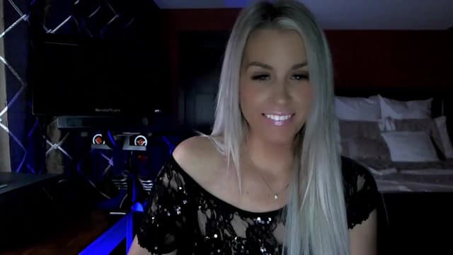 Gallery image thumbnail from Cora9's myfreecams stream on, 11/02/2023, 04:16 image 4 of 20