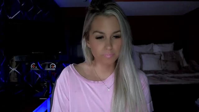 Gallery image thumbnail from Cora9's myfreecams stream on, 11/07/2023, 05:31 image 3 of 20