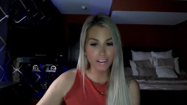 Gallery image thumbnail from Cora9's myfreecams stream on, 11/15/2023, 05:39 image 12 of 20