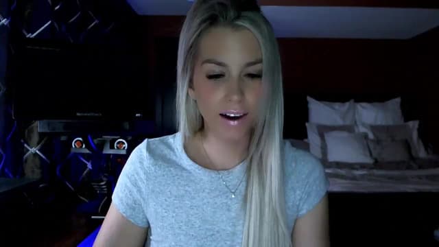 Gallery image thumbnail from Cora9's myfreecams stream on, 11/20/2023, 05:18 image 5 of 20