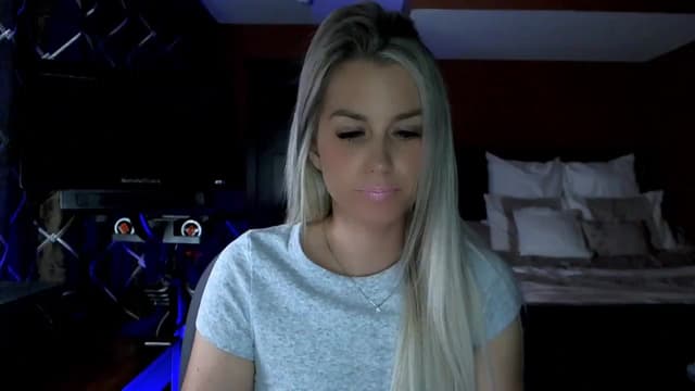 Gallery image thumbnail from Cora9's myfreecams stream on, 11/20/2023, 05:18 image 2 of 20