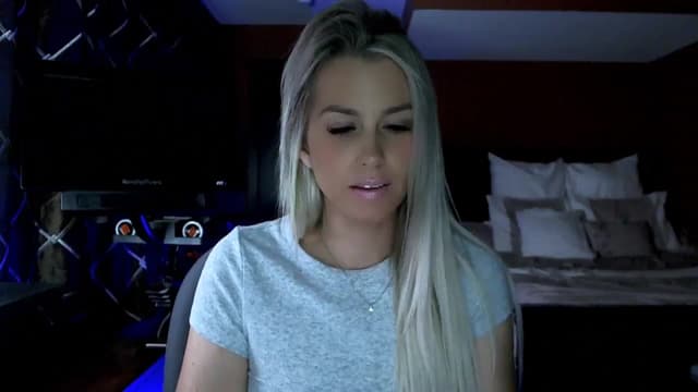 Gallery image thumbnail from Cora9's myfreecams stream on, 11/20/2023, 05:18 image 16 of 20