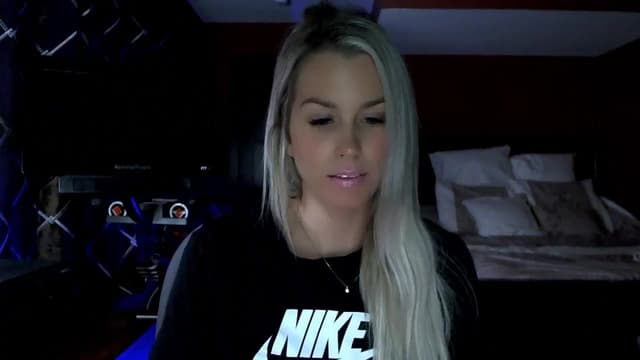 Gallery image thumbnail from Cora9's myfreecams stream on, 11/28/2023, 05:57 image 15 of 20