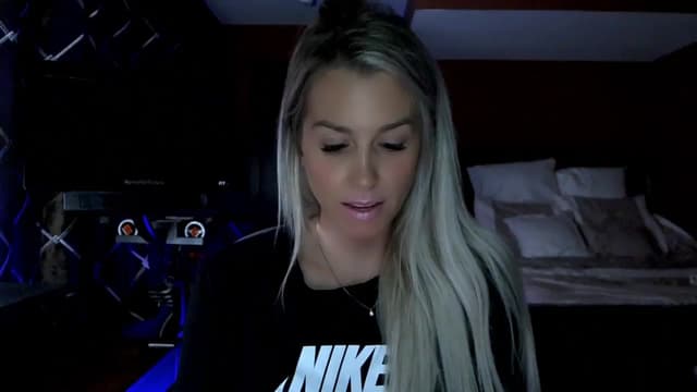 Gallery image thumbnail from Cora9's myfreecams stream on, 11/28/2023, 05:57 image 18 of 20