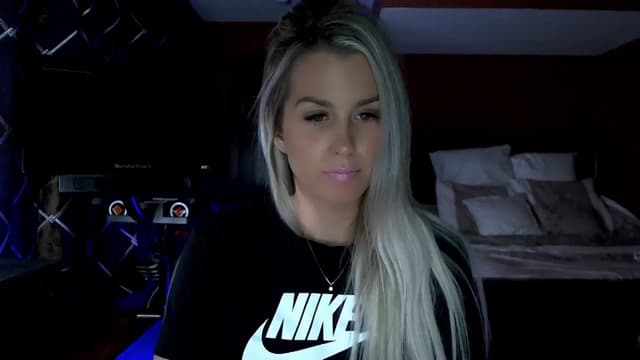 Gallery image thumbnail from Cora9's myfreecams stream on, 11/28/2023, 05:57 image 1 of 20
