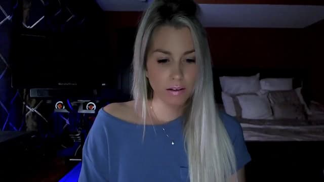Gallery image thumbnail from Cora9's myfreecams stream on, 11/30/2023, 05:05 image 11 of 20