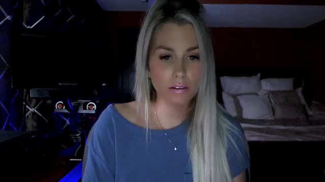 Gallery image thumbnail from Cora9's myfreecams stream on, 11/30/2023, 05:05 image 14 of 20